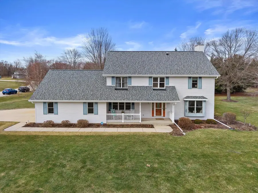 W350N6781 Baltic Pass, Oconomowoc, WI 53066 - #3