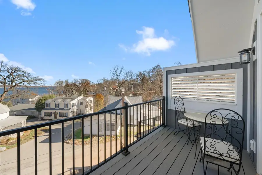 422 S Lakeshore DRIVE, Fontana, WI 53125 - #2