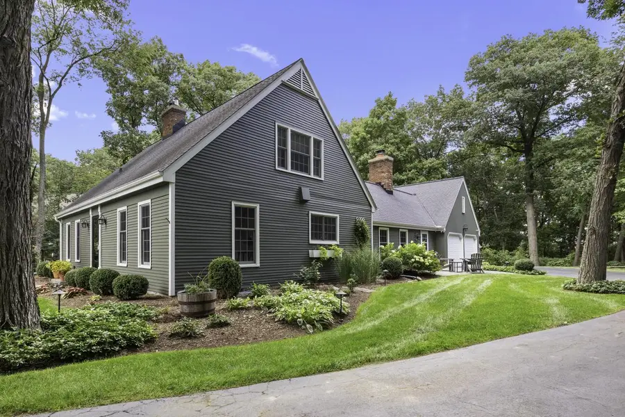 N63W29784 Woodfield COURT, Hartland, WI 53029 - #3