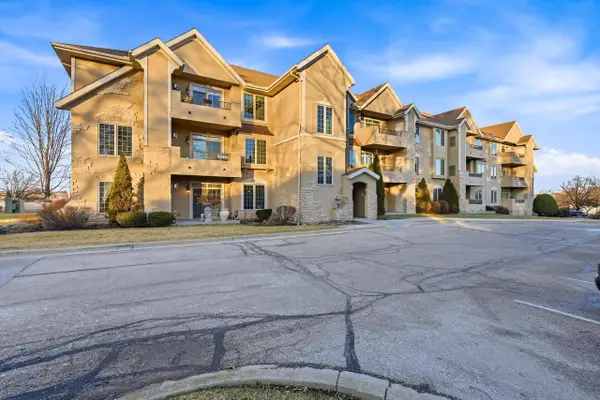 2912 N University DRIVE #201, Waukesha, WI 53188