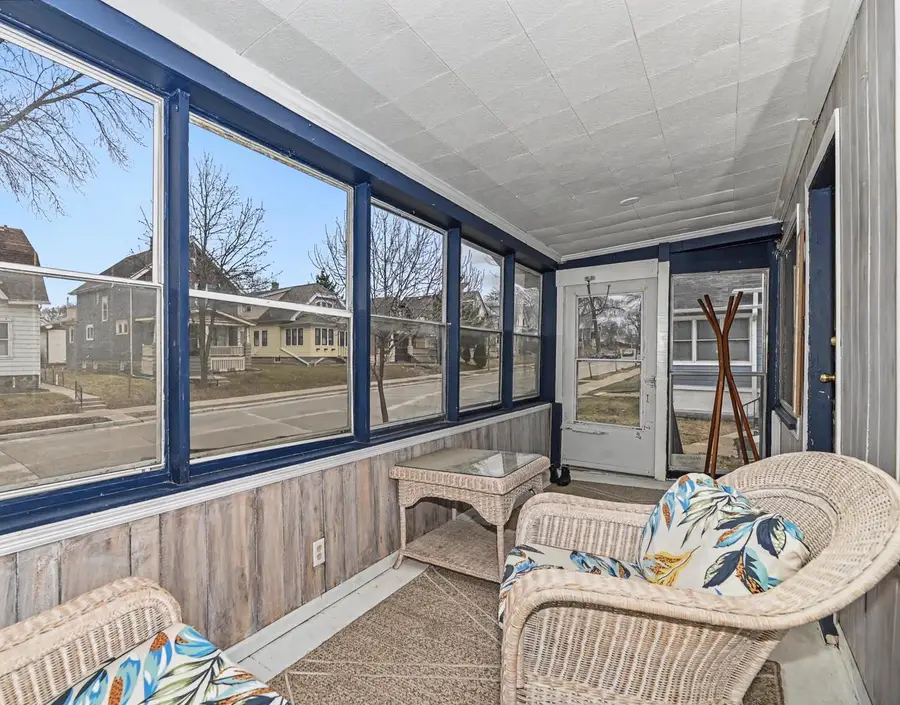 2009 S 77th STREET, West Allis, WI 53219 - #3