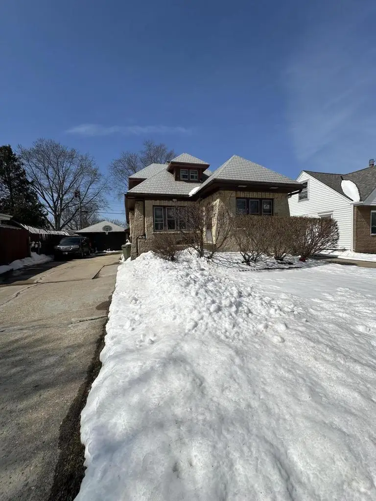 3349 N 92nd STREET, Milwaukee, WI 53222 - #1