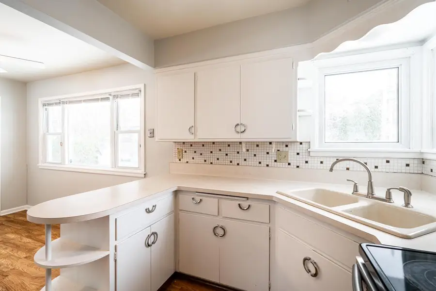 6541 N Fresno STREET, Milwaukee, WI 53224 - #3