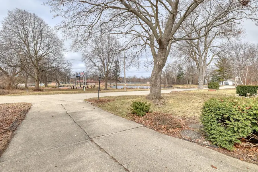 132 Caldwell STREET, Pewaukee, WI 53072 - #3