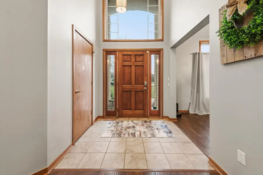 W360N7572 Thomas DRIVE, Oconomowoc, WI 53066 - #2