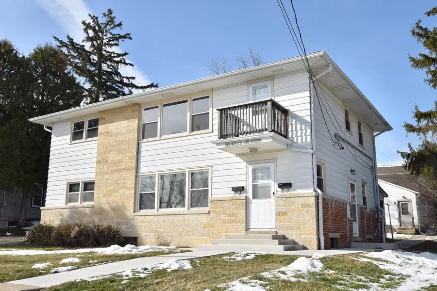 N88W16270 Park BOULEVARD, Menomonee Falls, WI 53051 - #2