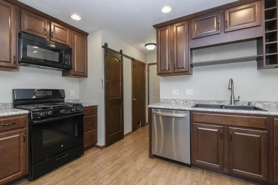 2113 Garven COURT, Waukesha, WI 53188 - #2