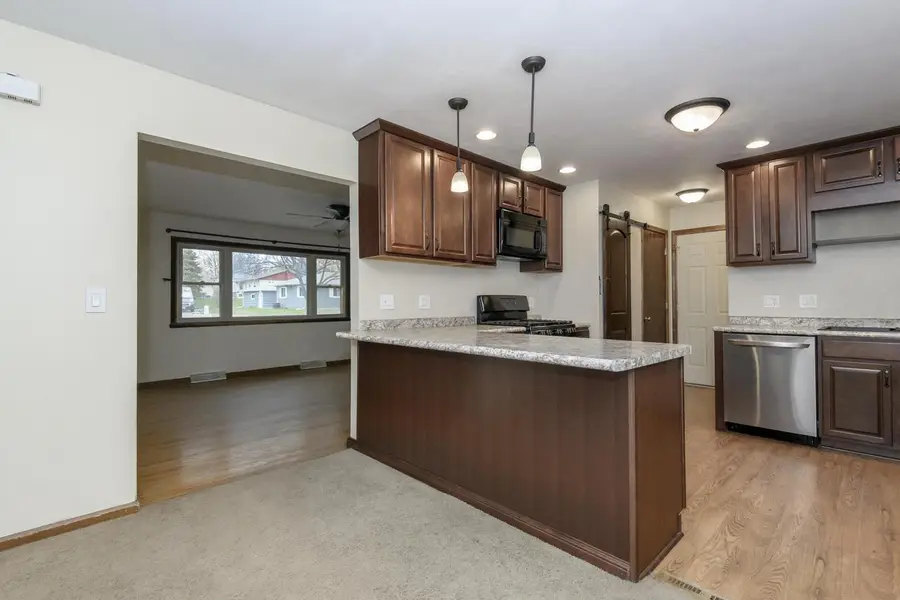 2113 Garven COURT, Waukesha, WI 53188 - #3