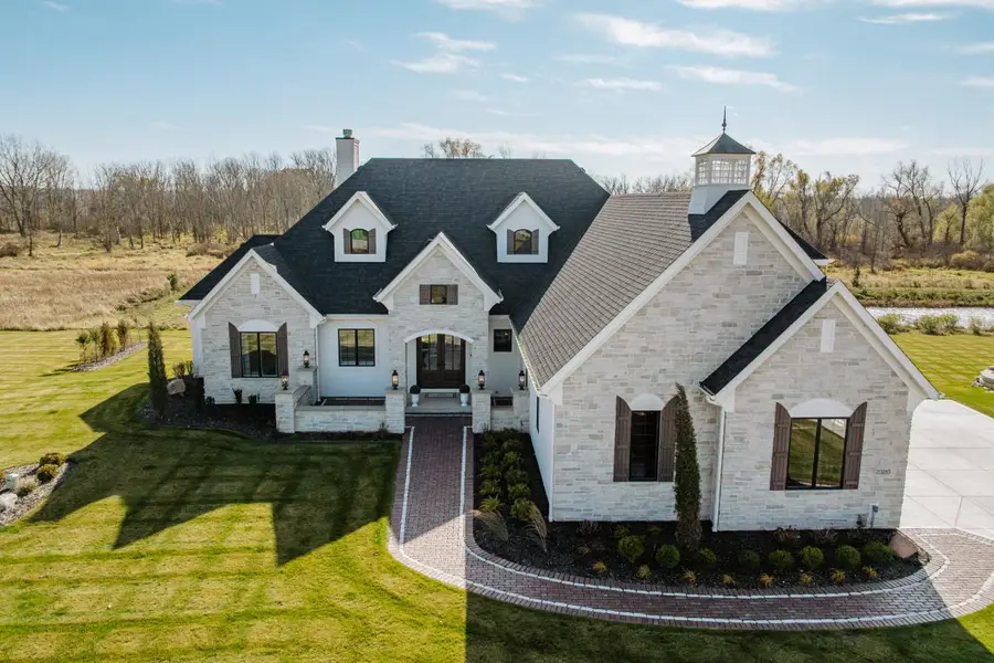 20285 Newport LANE, Brookfield, WI 53045 - #2