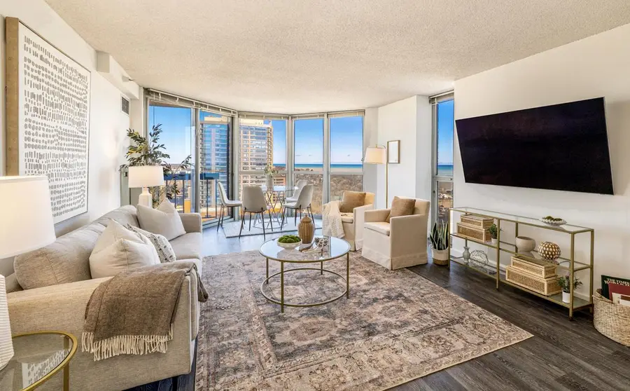 1660 N Prospect AVENUE #1802, Milwaukee, WI 53202 - #2