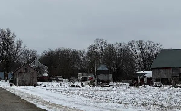 1602 State Highway 60, Jackson, WI 53037