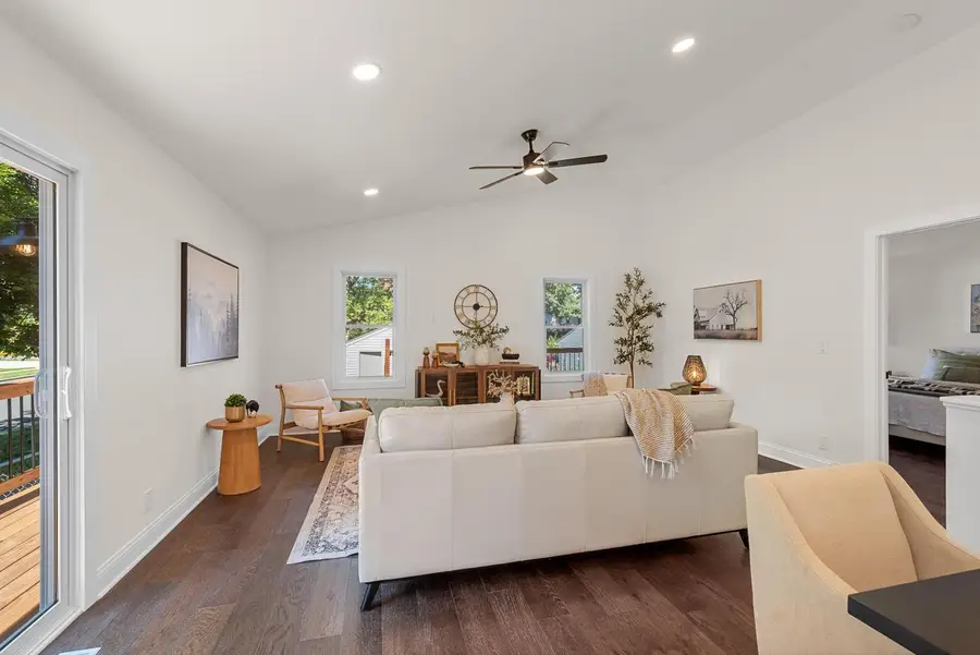 1005 Center STREET, Delavan, WI 53115 - #3