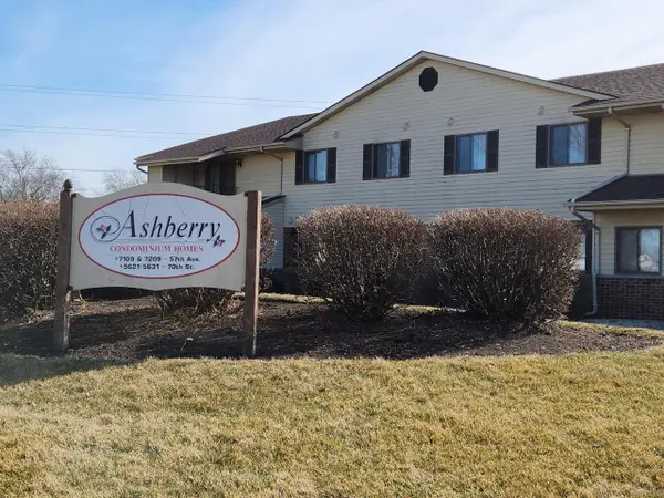 5631 70th STREET #103, Kenosha, WI 53142