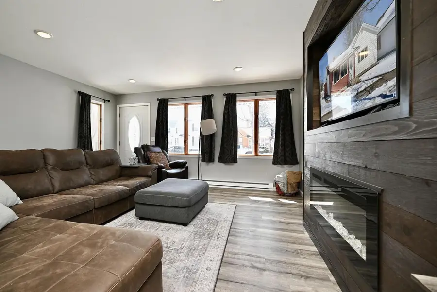 518 7th STREET E, Winona, MN 55987 - #3