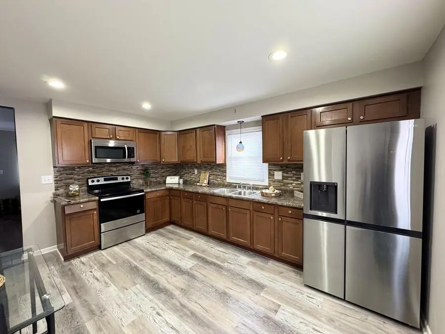 5239 N 63rd STREET, Milwaukee, WI 53218 - #2