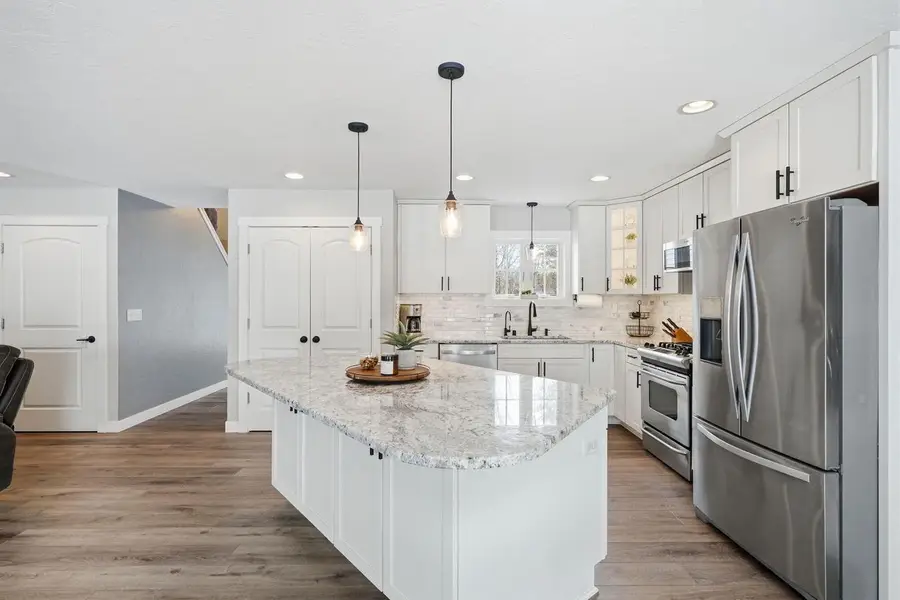 307 Scuppernong CIRCLE, Dousman, WI 53118 - #3