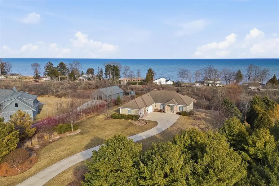 5207 Lower Lakeview Ridge ROAD, Belgium, WI 53004 - #2