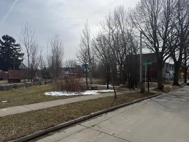 3456 N BUFFUM STREET, Milwaukee, WI 53212 - #3