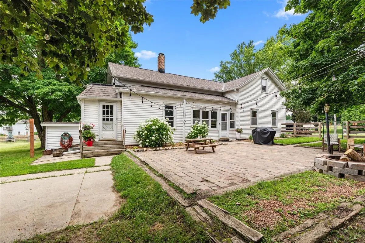 613 County Highway H, Fredonia, WI 53021 - #1