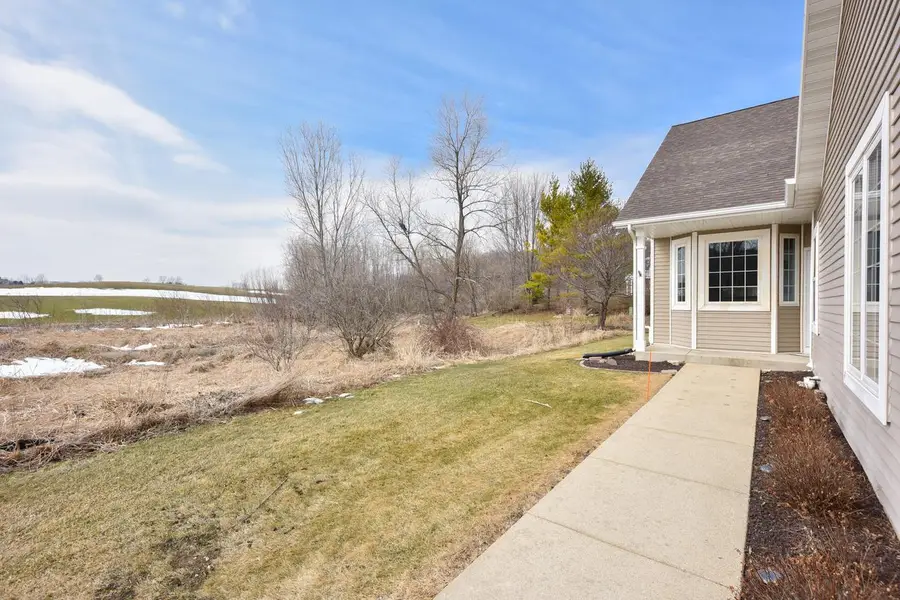1014 Algoma DRIVE, Port Washington, WI 53074 - #3