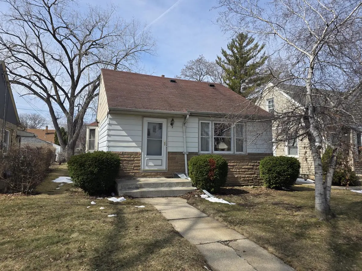 3029 N 88th STREET, Milwaukee, WI 53222 - #1