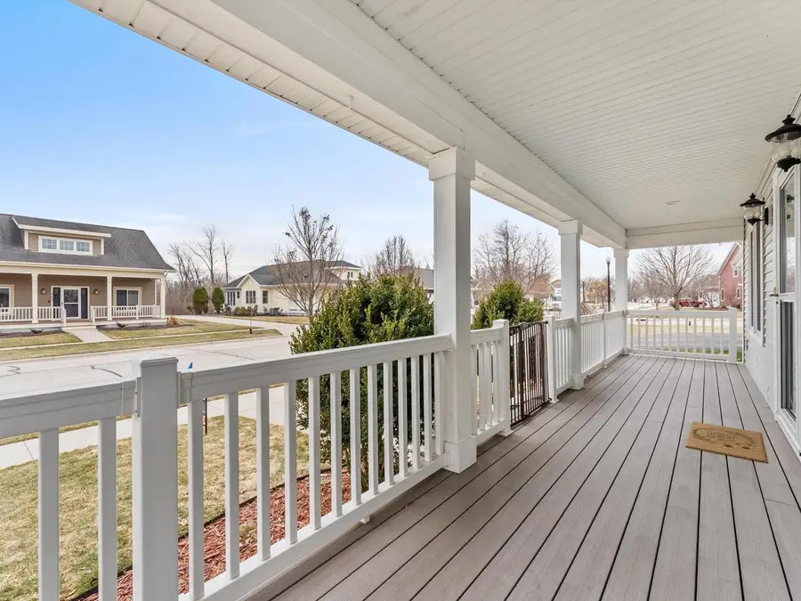 468 Pickett STREET, Plymouth, WI 53073 - #3