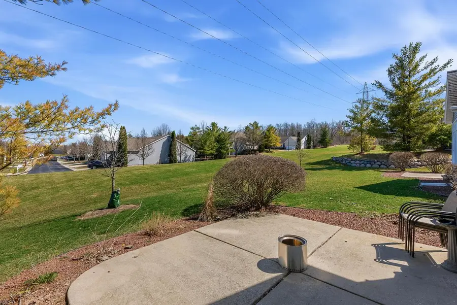 1668 Iroquois AVENUE, Grafton, WI 53024 - #3