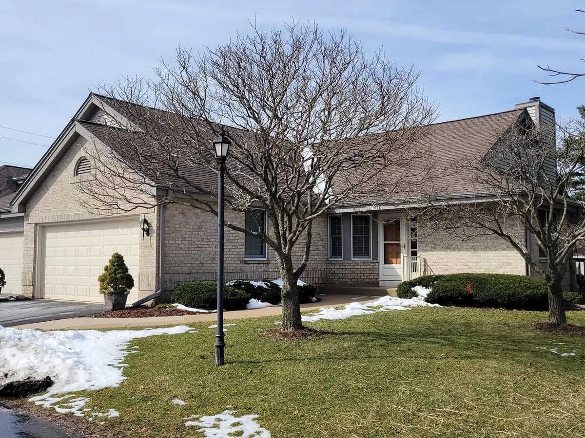 1925 Springbrook N #D, Waukesha, WI 53186 - #1