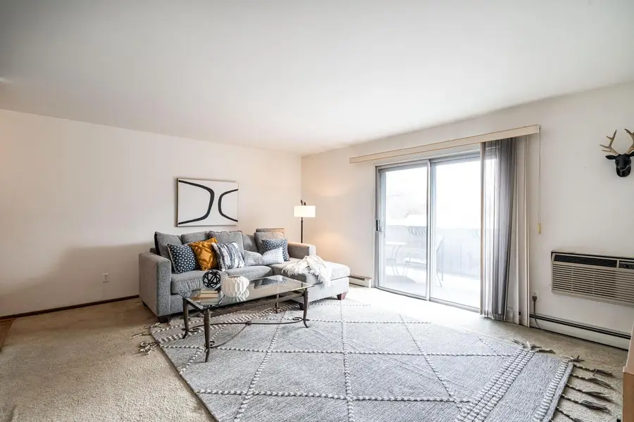 3429 S Pine AVENUE #6, Milwaukee, WI 53207 - #3