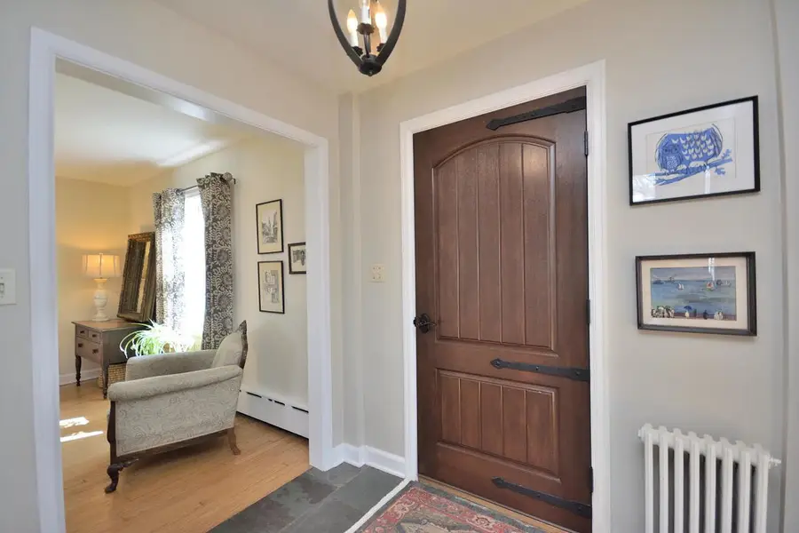 306 Highland AVENUE, Hartford, WI 53027 - #2