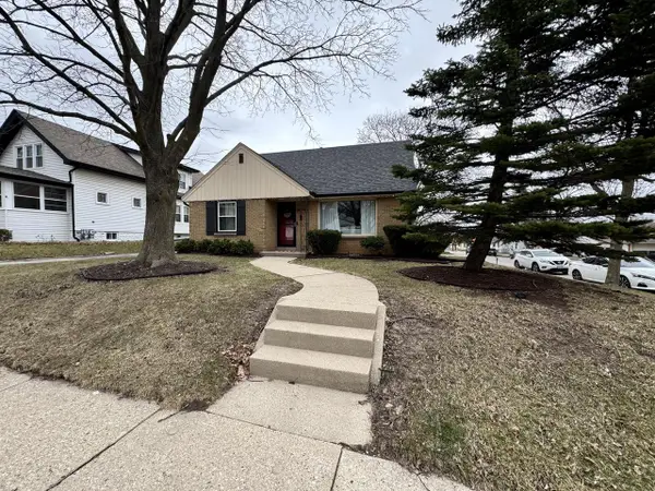 2074 S 93rd STREET, Milwaukee, WI 53227