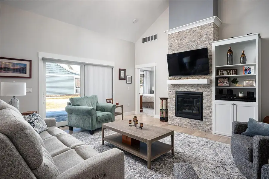 329 River POINT, La Crosse, WI 54601 - #3