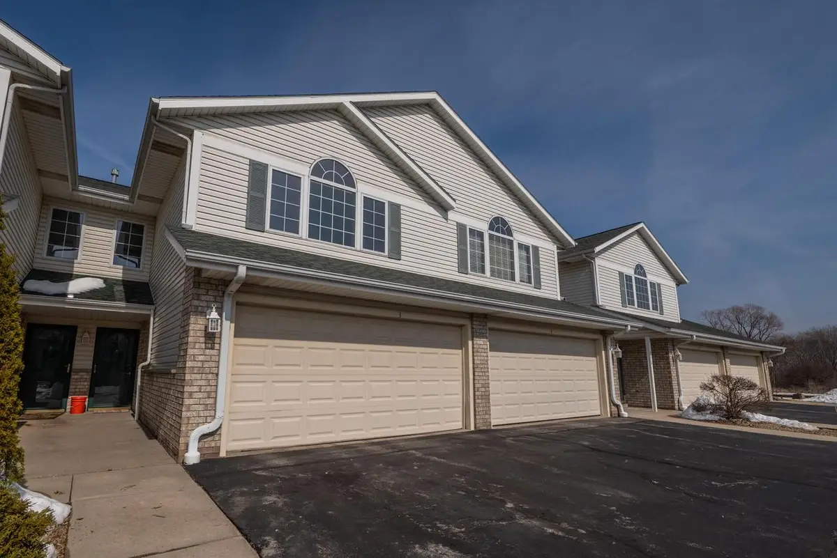 622 Shepherds DRIVE #3, West Bend, WI 53090 - #1