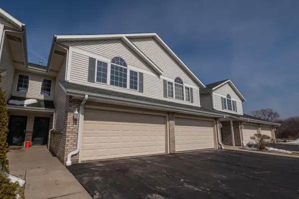 622 Shepherds DRIVE #3, West Bend, WI 53090