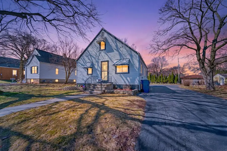 3541 S 96th STREET, Milwaukee, WI 53228 - #2