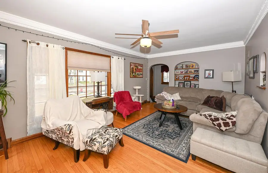 2944 N 70th STREET, Wauwatosa, WI 53210 - #3