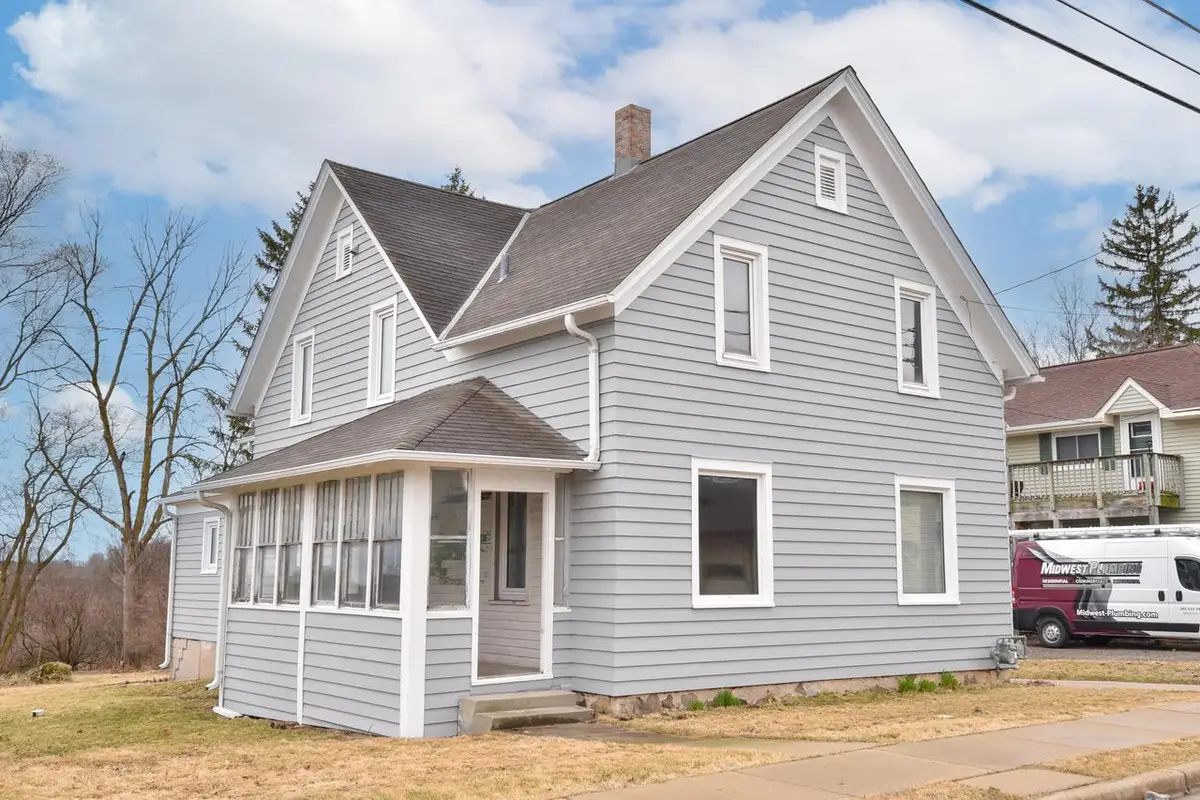 825 Fredonia AVENUE, Fredonia, WI 53021 - #1