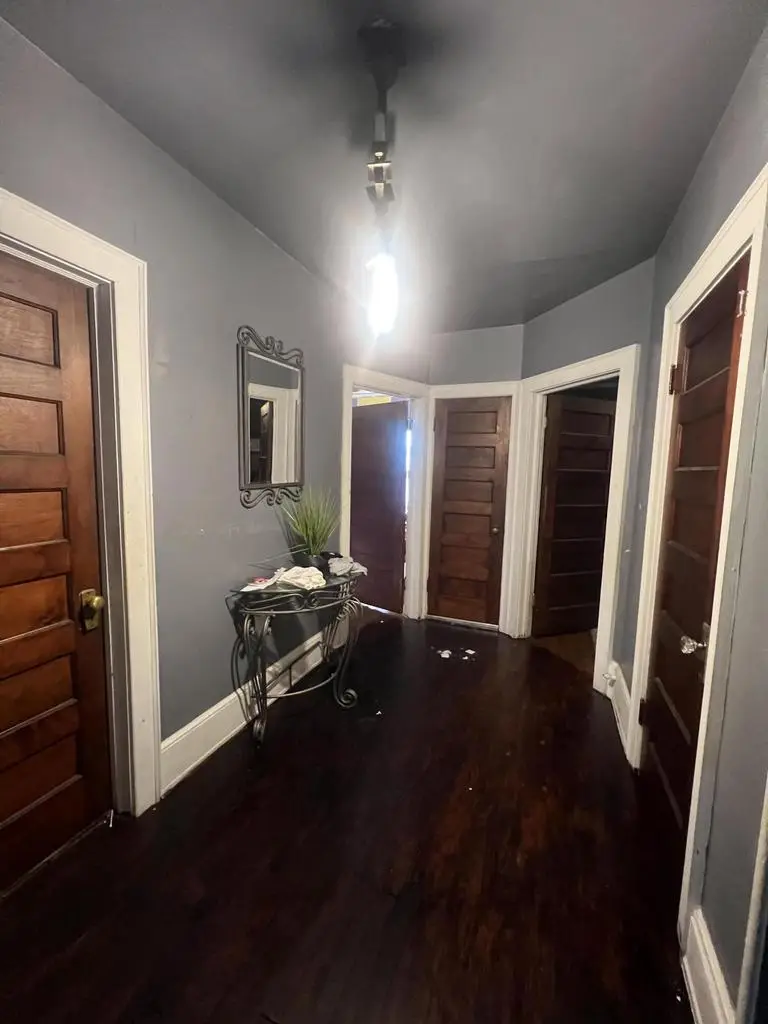 2143 S Layton BOULEVARD, Milwaukee, WI 53215 - #3