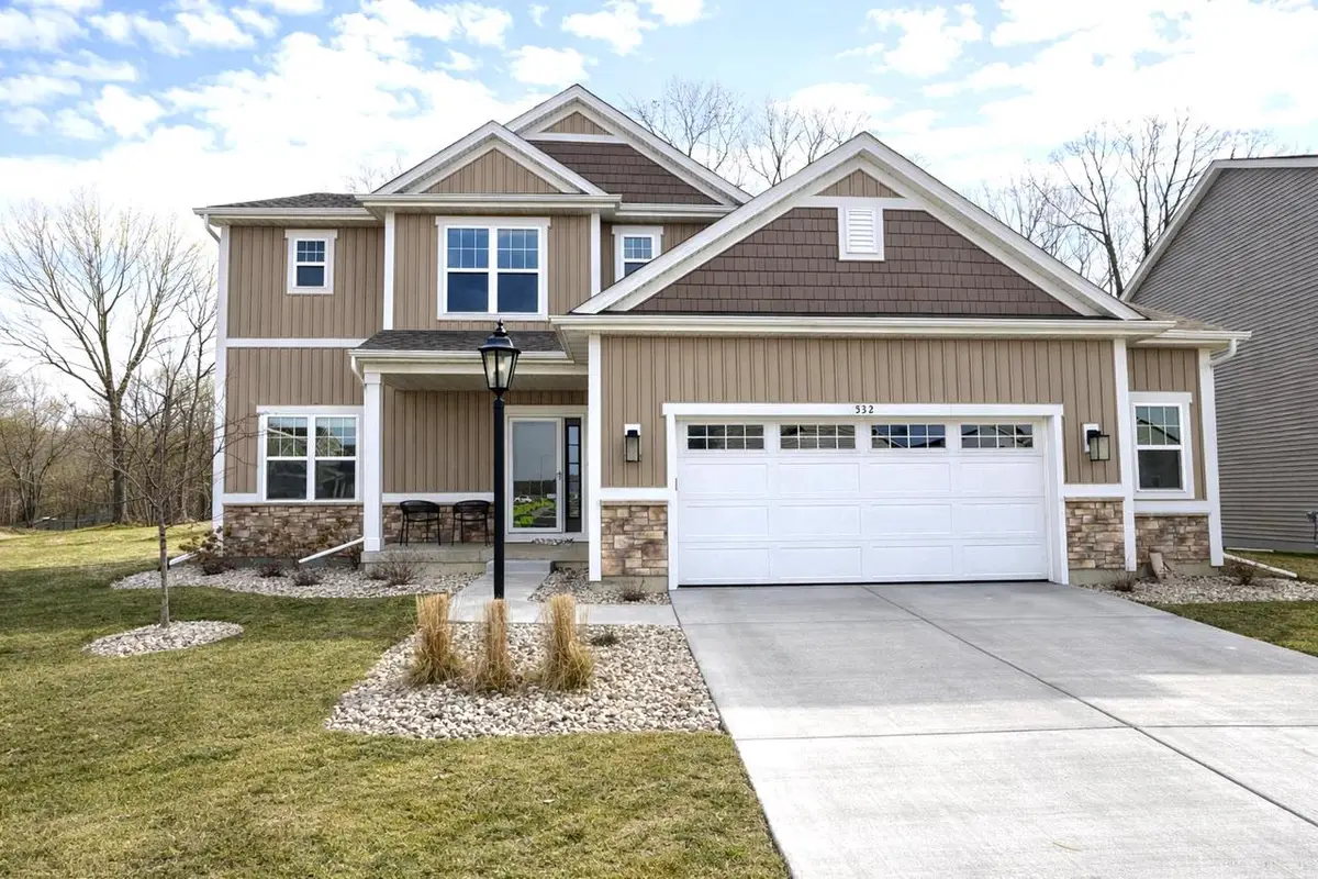 532 Wild Oak ROAD, Hartland, WI 53029 - #1