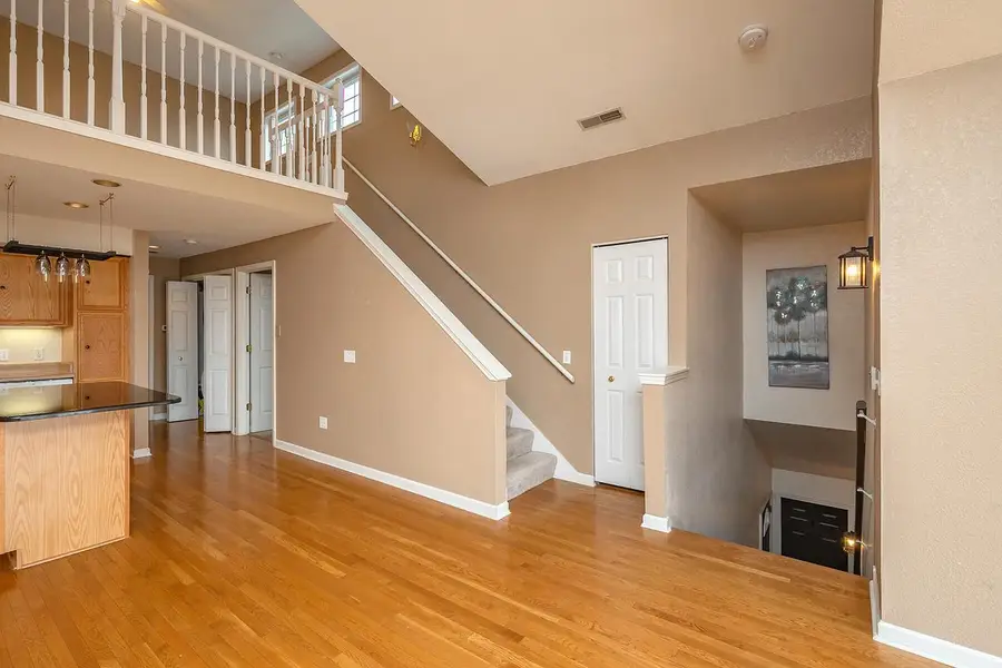 N16W26587 E Fieldhack DRIVE #E, Pewaukee, WI 53072 - #2