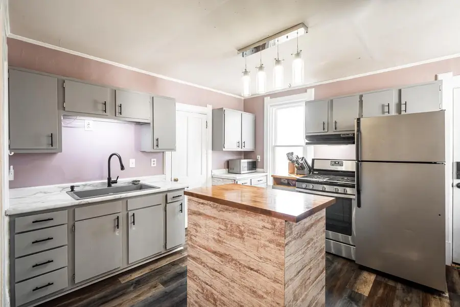 923 Beechwood AVENUE, Waukesha, WI 53186 - #2