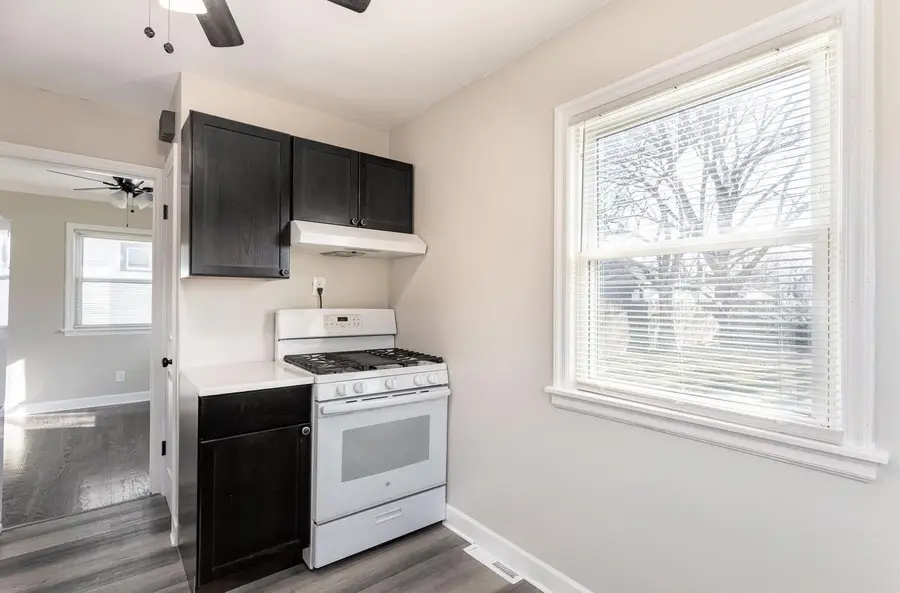 2750 N 61st STREET, Milwaukee, WI 53210 - #3