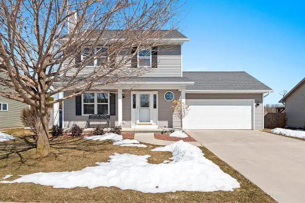 4508 Ridge COURT, Manitowoc, WI 54220