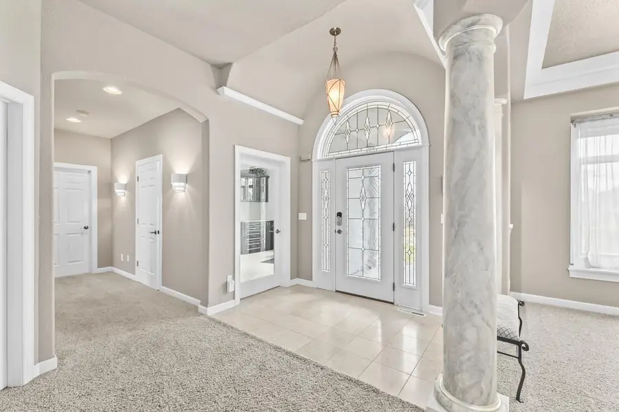 W226N3551 Wethersfield ROAD, Pewaukee, WI 53072 - #3