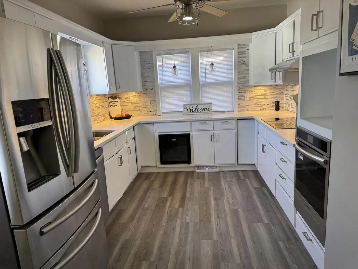 3716 W Branting LANE, Milwaukee, WI 53215 - #1