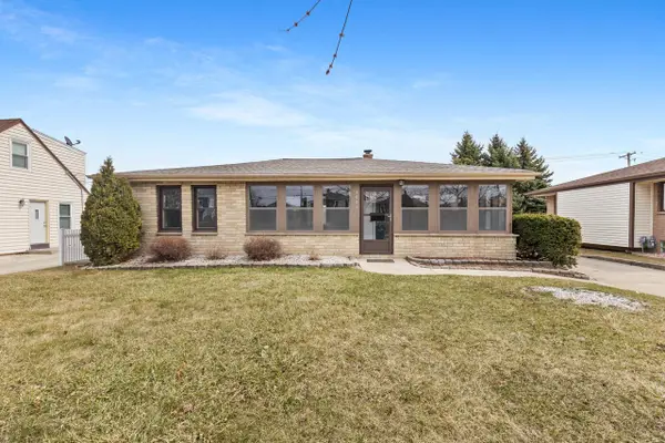 4842 S 26th STREET, Milwaukee, WI 53221