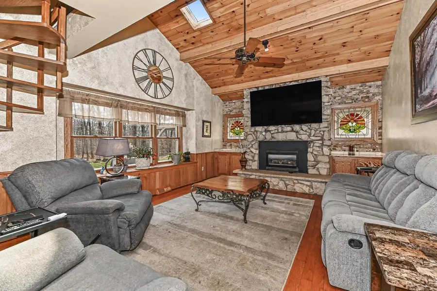 S94W26995 Linden COURT, Mukwonago, WI 53149 - #3