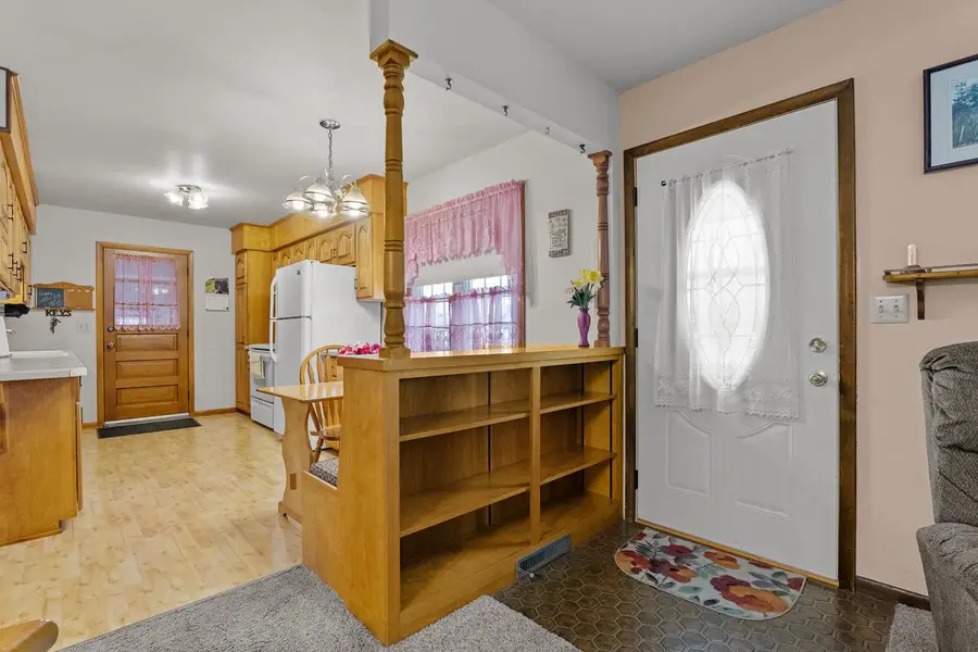 1702 S 25th STREET, Manitowoc, WI 54220 - #3