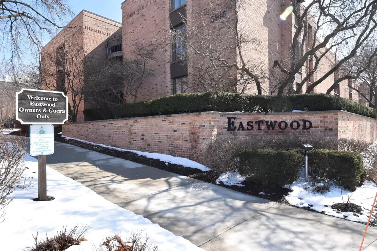 3916 N Oakland AVENUE #224, Shorewood, WI 53211 - #1
