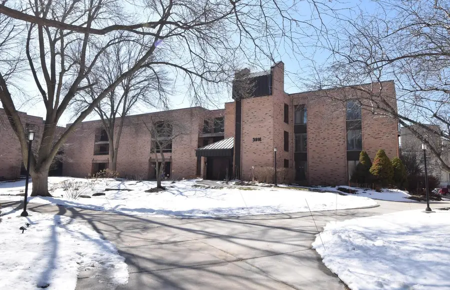 3916 N Oakland AVENUE #224, Shorewood, WI 53211 - #2